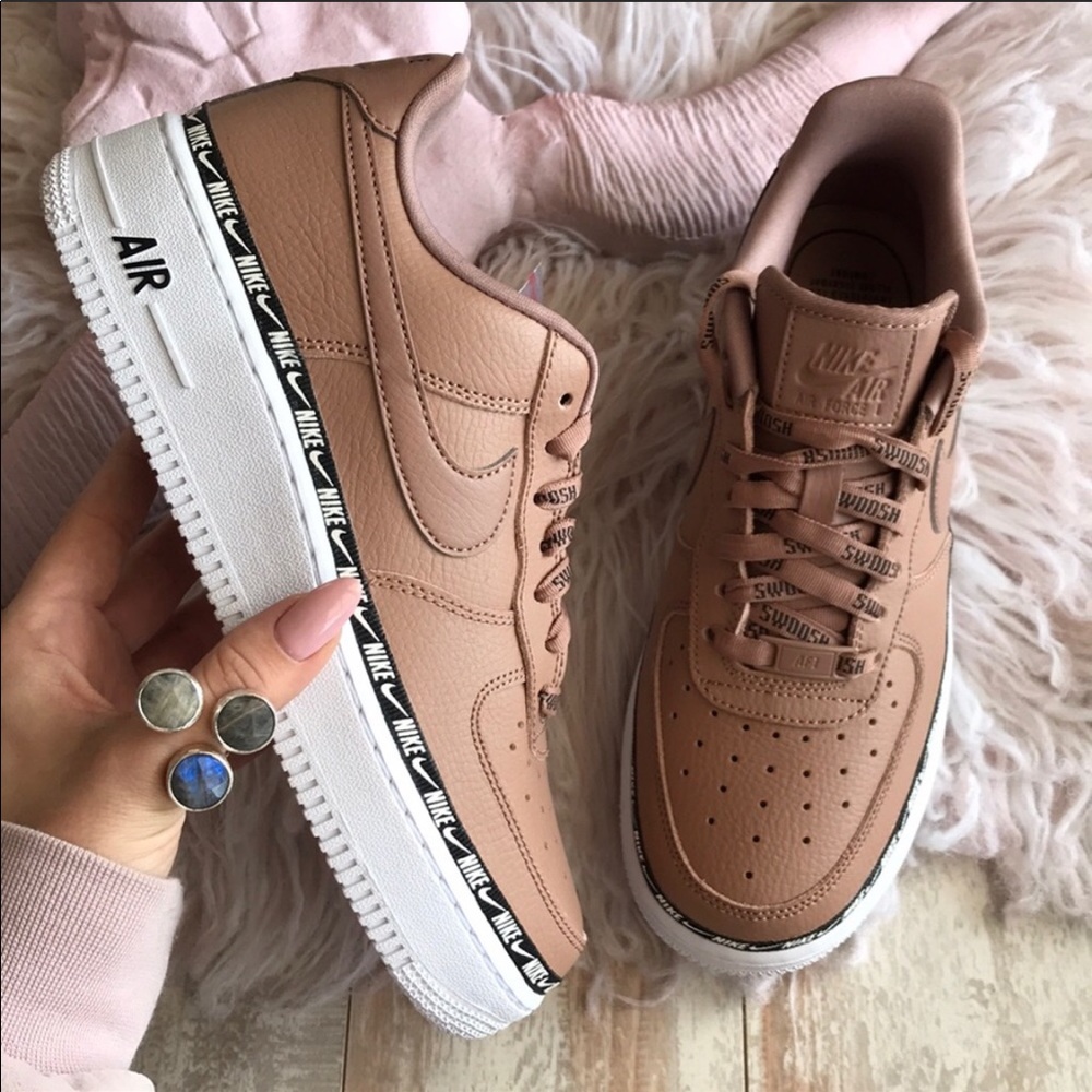 NWT Nike Air Force 1 Special edition - Picture 2 of 8